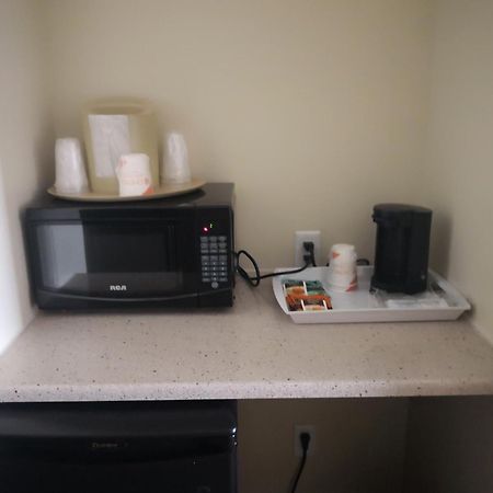 Quality Inn & Suites Hawkesbury Eksteriør billede