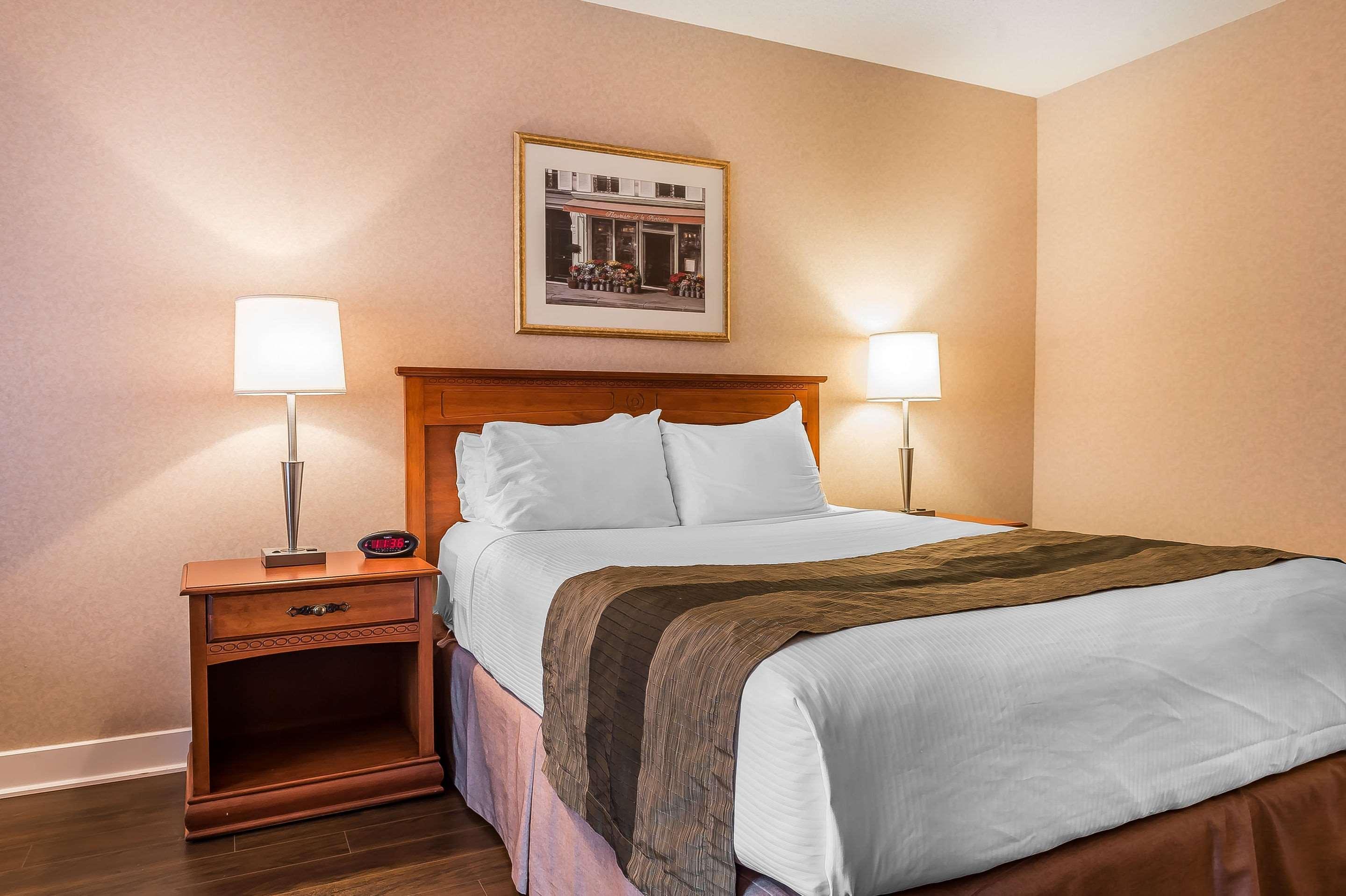 Quality Inn & Suites Hawkesbury Eksteriør billede