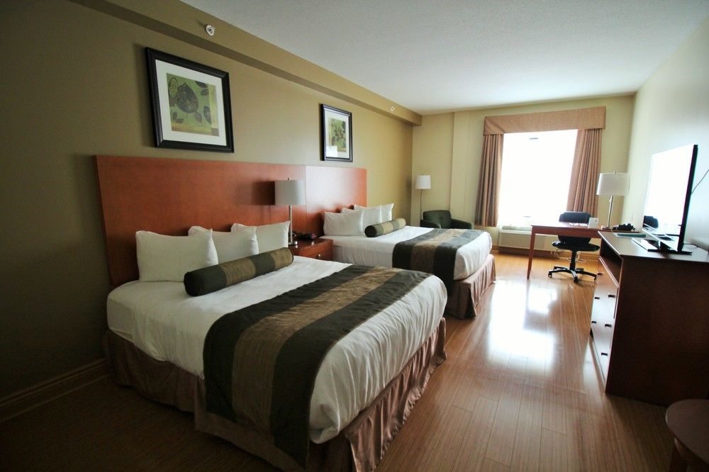 Quality Inn & Suites Hawkesbury Eksteriør billede